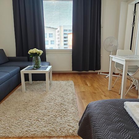 Lovely Northern Apartment, Parking Оулу Экстерьер фото