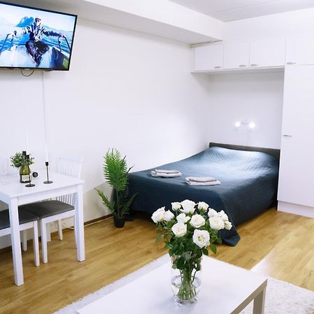 Lovely Northern Apartment, Parking Оулу Экстерьер фото